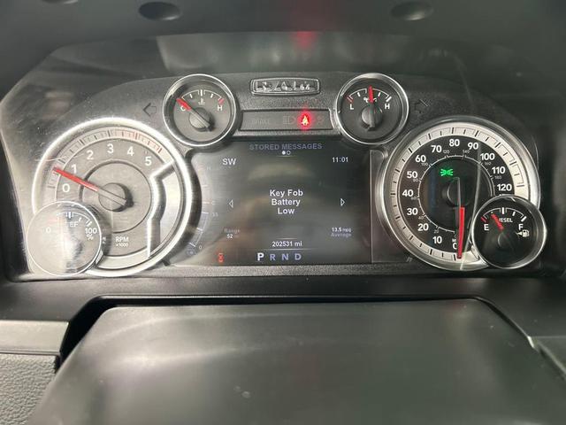 Photo of 2017 Brilliant Black Crystal Pearlcoat RAM 2500