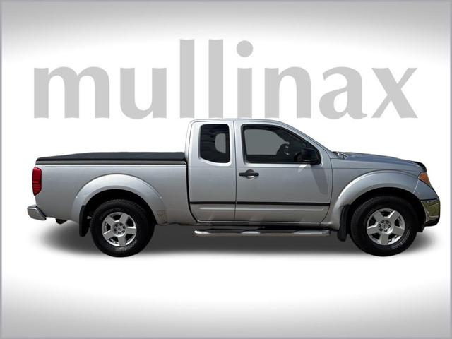 Photo of 2006 Radiant Silver Nissan Frontier