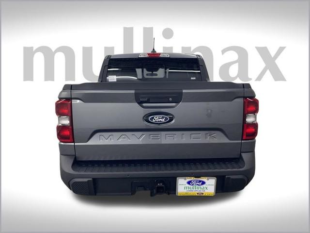 Photo of 2025 Carbonized Gray Ford Maverick