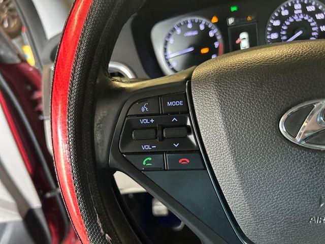 Photo of 2016 Venetian Red Hyundai SONATA