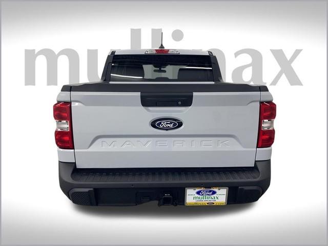 Photo of 2025 Space Gray Ford Maverick