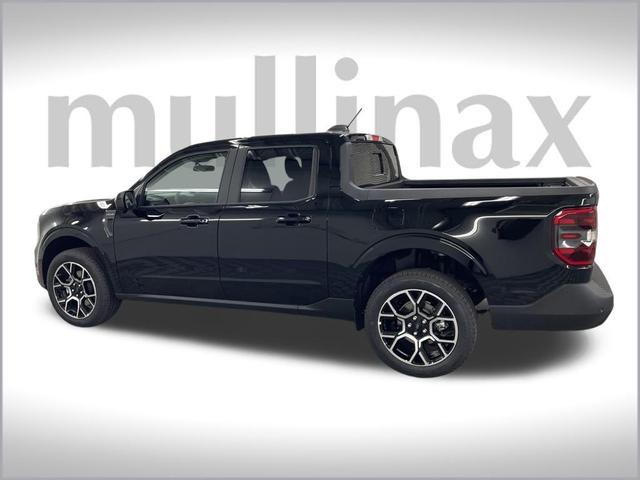 Photo of 2025 Shadow Black Ford Maverick