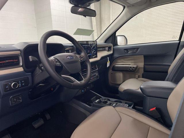 Photo of 2025 Shadow Black Ford Maverick