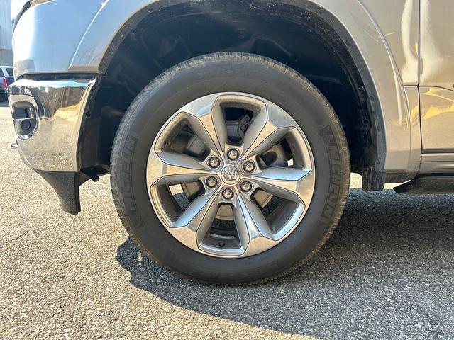 Photo of 2022 Billet Silver Metallic Clearcoat RAM 1500