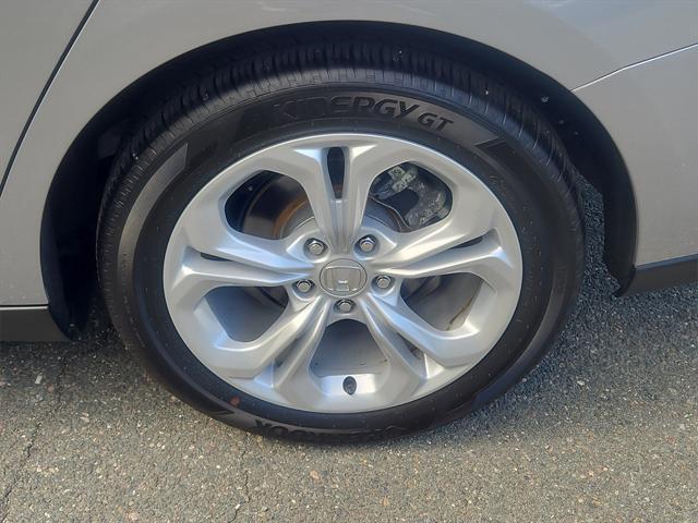 Photo of 2024 Meteorite Gray Metallic Honda Accord