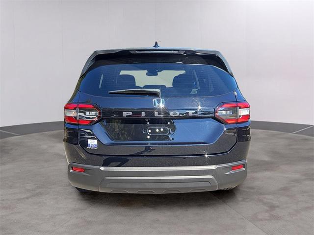 Photo of 2023 Crystal Black Pearl Honda Pilot