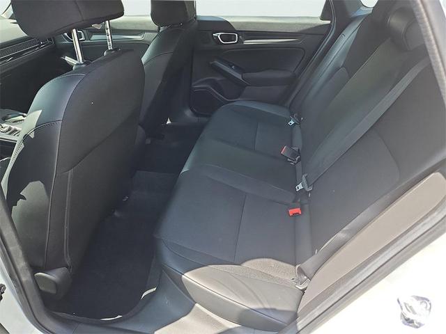 Photo of 2024 Platinum White Pearl Honda Civic