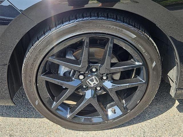 Photo of 2024 Crystal Black Pearl Honda Civic