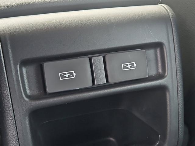 Photo of 2022 Crystal Black Pearl Honda Accord