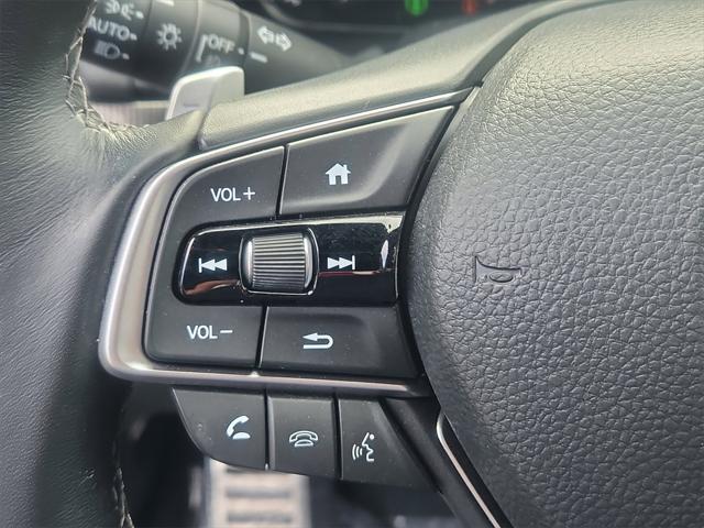 Photo of 2022 Crystal Black Pearl Honda Accord