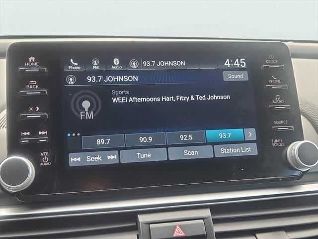 Photo of 2022 Crystal Black Pearl Honda Accord