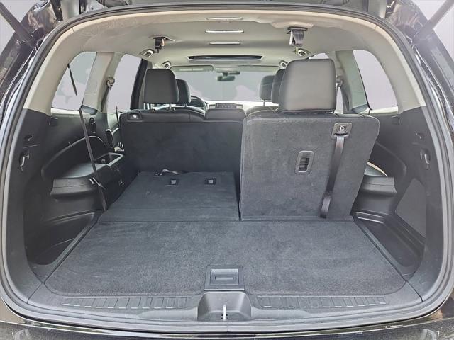 Photo of 2022 Crystal Black Pearl Honda Pilot