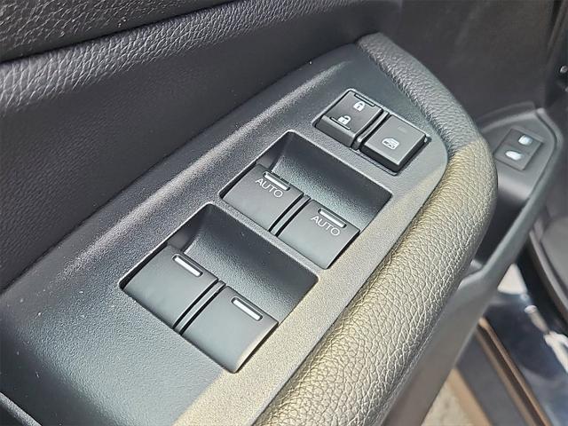 Photo of 2022 Crystal Black Pearl Honda Pilot