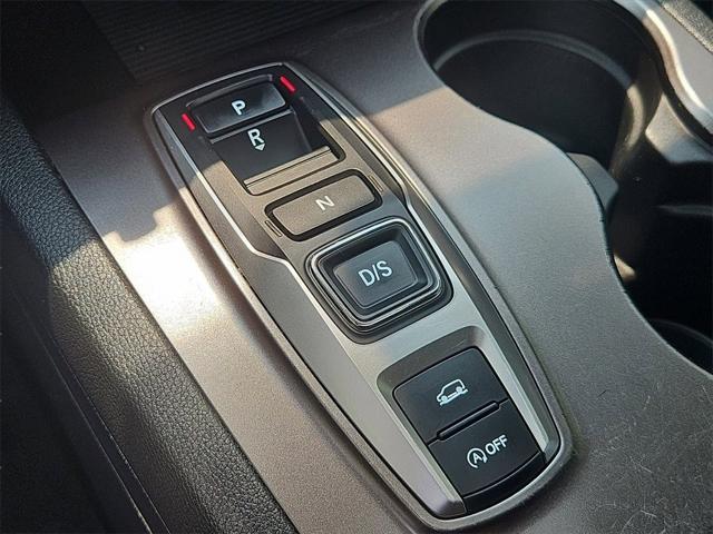 Photo of 2022 Crystal Black Pearl Honda Pilot