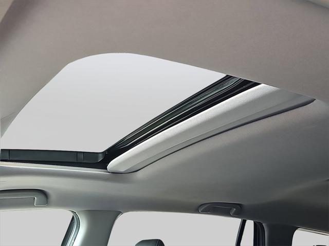 Photo of 2022 Crystal Black Pearl Honda Pilot