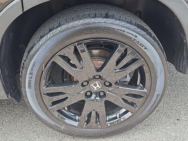 Photo of 2022 Crystal Black Pearl Honda Pilot