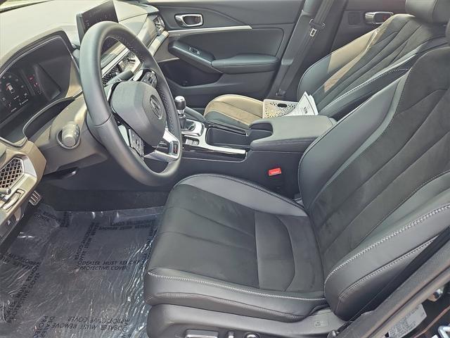 Photo of 2025 Charcoal Acura Integra