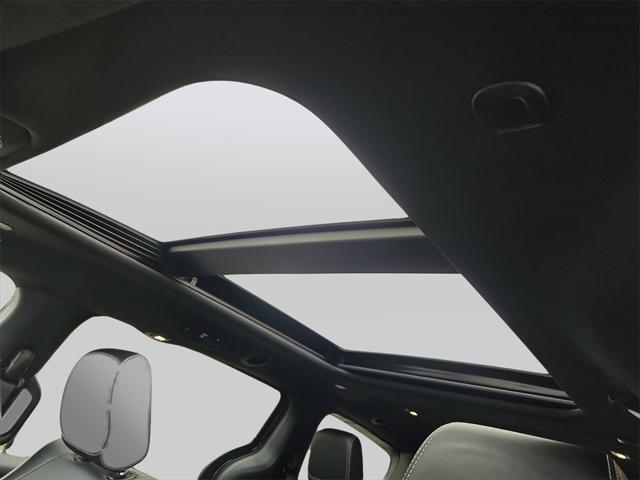 Photo of 2023 Granite Crystal Metallic Clearcoat Chrysler Pacifica Hybrid