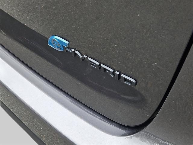 Photo of 2023 Granite Crystal Metallic Clearcoat Chrysler Pacifica Hybrid