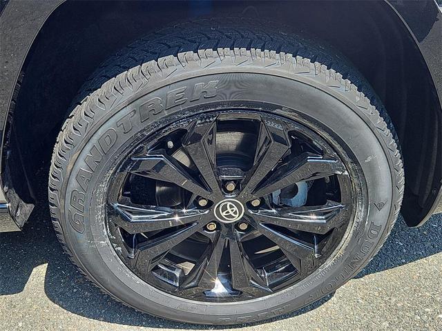Photo of 2022 Silver Sky Metallic Toyota RAV4 Hybrid