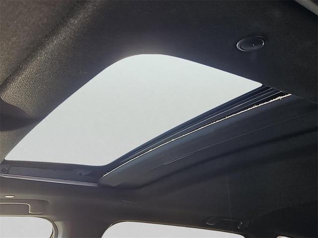 Photo of 2024 Crystal Black Pearl Honda CR-V Hybrid
