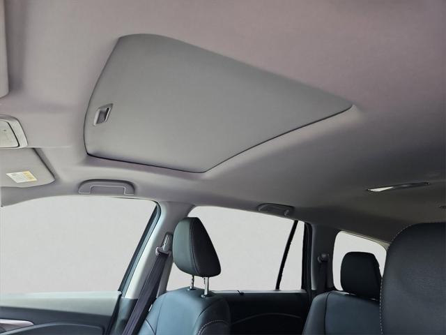 Photo of 2022 Deep Scarlet Pearl Honda Pilot