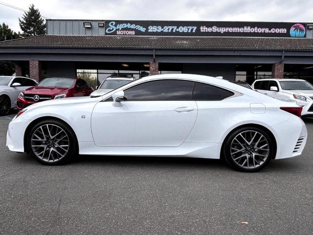 Photo of 2016 White Lexus RC 200t
