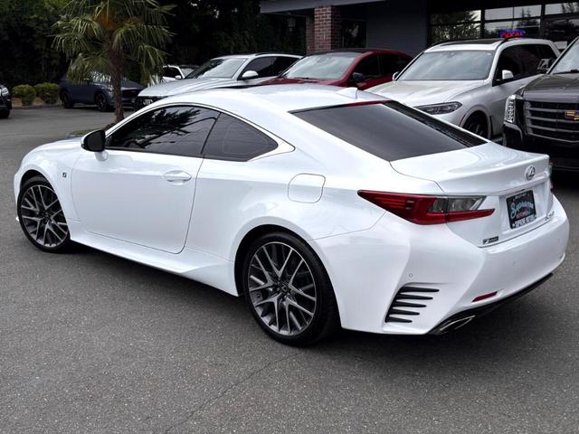 Photo of 2016 White Lexus RC 200t