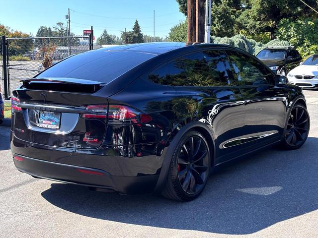 Photo of 2018 Black Tesla Model X