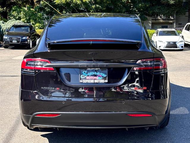 Photo of 2018 Black Tesla Model X