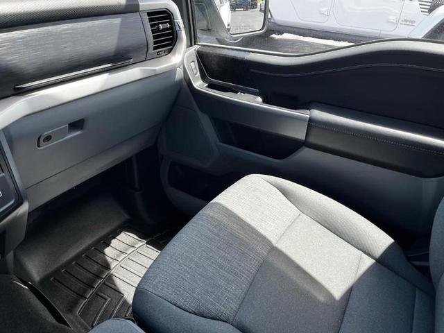 Photo of 2021 Oxford White Ford F-150