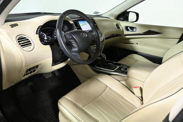 Photo of 2017 Black INFINITI QX60