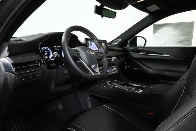 Photo of 2025 2t Grpt Shdw INFINITI QX60