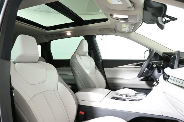 Photo of 2026 Deep Emerald INFINITI QX60