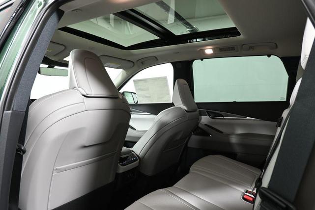Photo of 2026 Deep Emerald INFINITI QX60