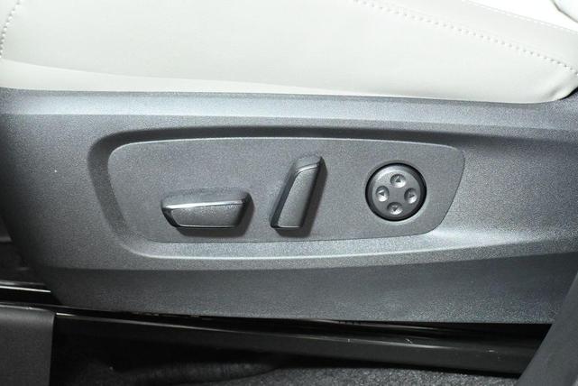 Photo of 2026 Deep Emerald INFINITI QX60