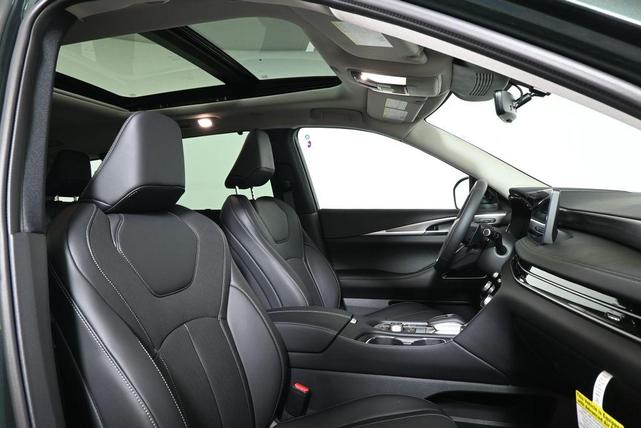 Photo of 2026 Deep Emerald INFINITI QX60