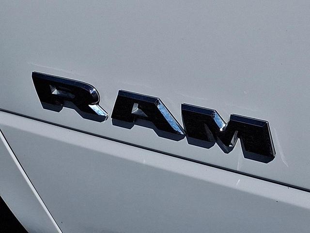 Photo of 2024 Bright White Clearcoat RAM 2500