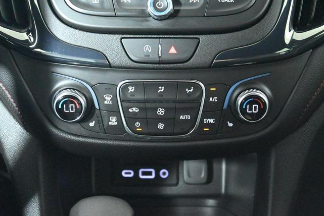 Photo of 2022 Gray Chevrolet Equinox