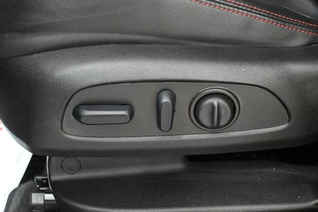 Photo of 2022 Gray Chevrolet Equinox