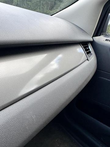 Photo of 2014 White Platinum Clearcoat Metallic Ford Edge