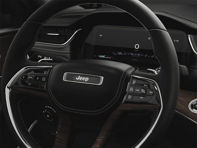 Photo of 2025 Bright White Clearcoat Jeep Grand Cherokee L