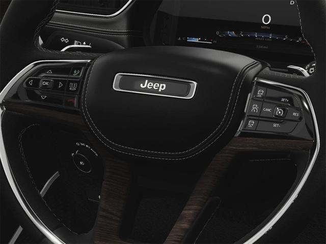 Photo of 2025 Bright White Clearcoat Jeep Grand Cherokee L