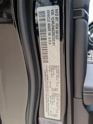 Photo of 2025 Diamond Black Jeep Grand Cherokee