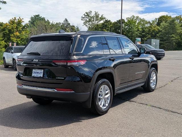 Photo of 2025 Diamond Black Jeep Grand Cherokee