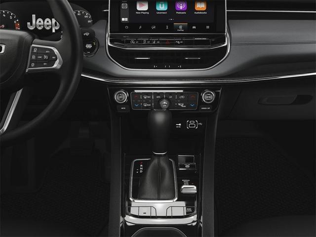 Photo of 2025 Silver Zynith Jeep Compass