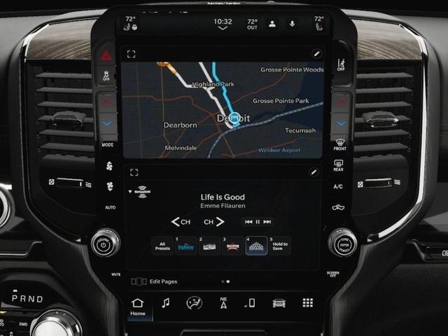 Photo of 2025 Diamond Black RAM 1500