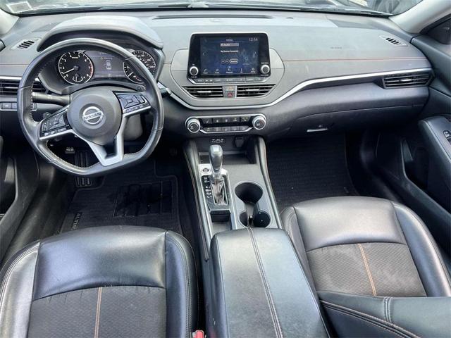 Photo of 2021 Gun Metallic Nissan Altima