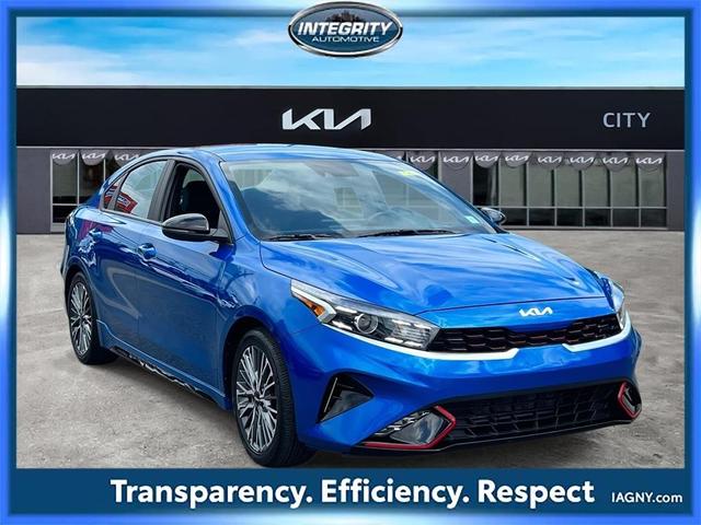 Photo of 2022 Blue Kia Forte