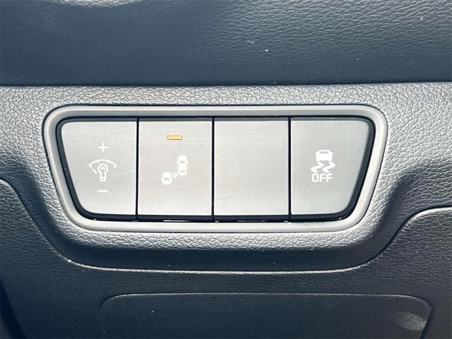 Photo of 2022 Blue Kia Forte